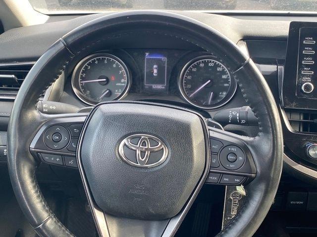Toyota Camry SE 2023