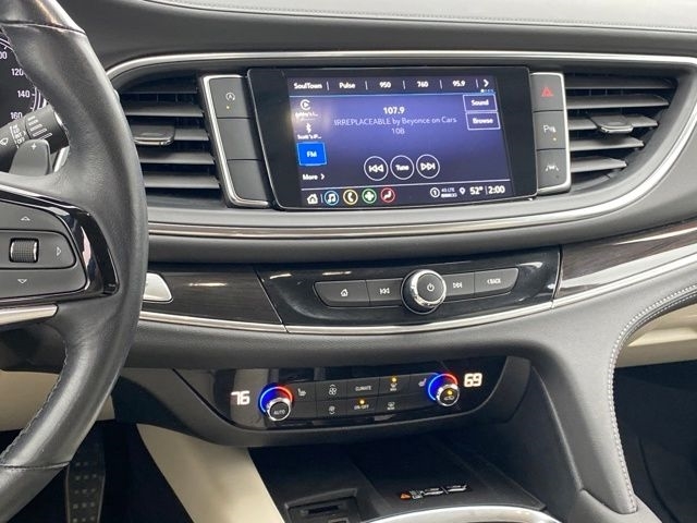 Buick Enclave Essence FWD 2024