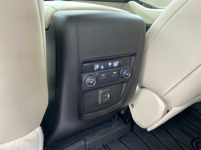 Buick Enclave Essence FWD 2024