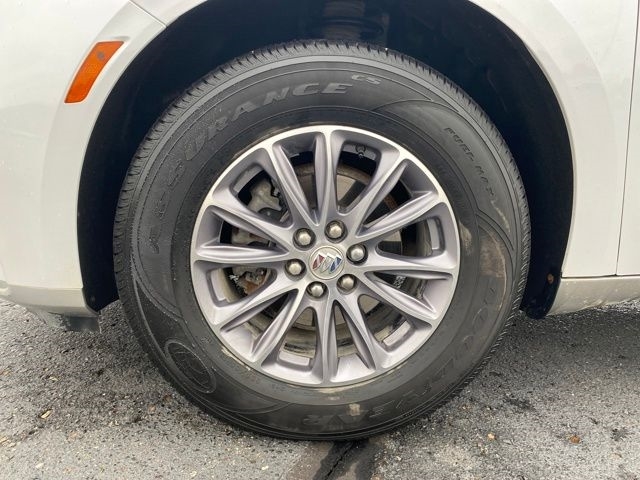 Buick Enclave Essence FWD 2024