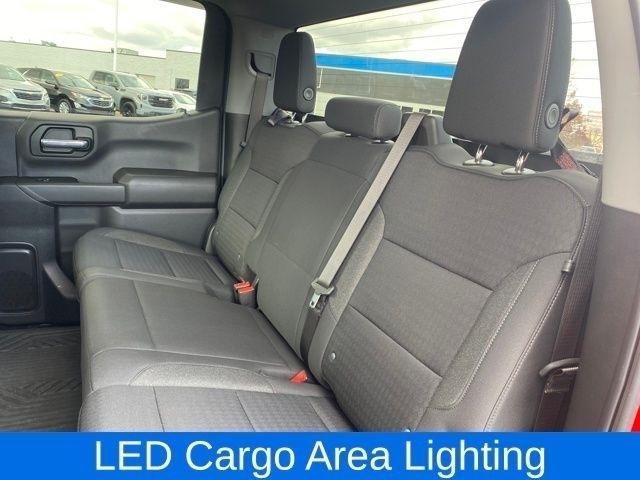 Chevrolet Silverado 1500 Trail Boss Custom Crew Cab 4WD 2023