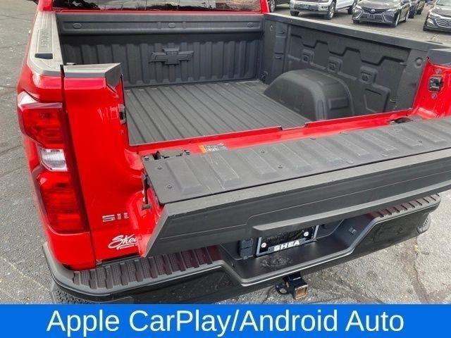 Chevrolet Silverado 1500 Trail Boss Custom Crew Cab 4WD 2023