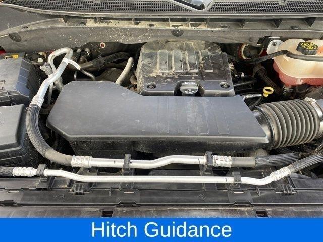 Chevrolet Silverado 1500 Trail Boss Custom Crew Cab 4WD 2023