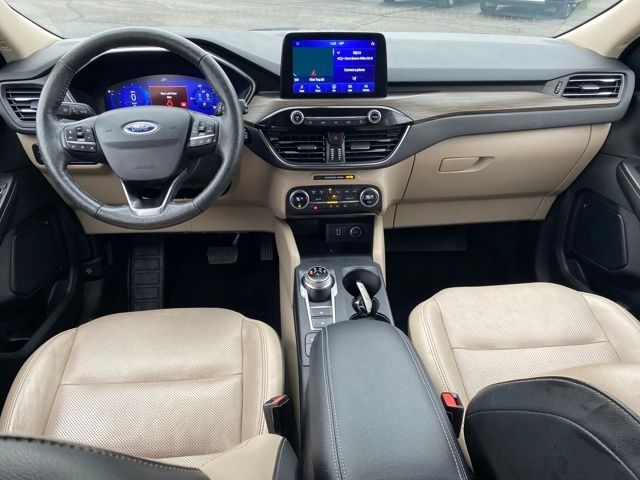 Ford Escape Hybrid Titanium AWD 2020