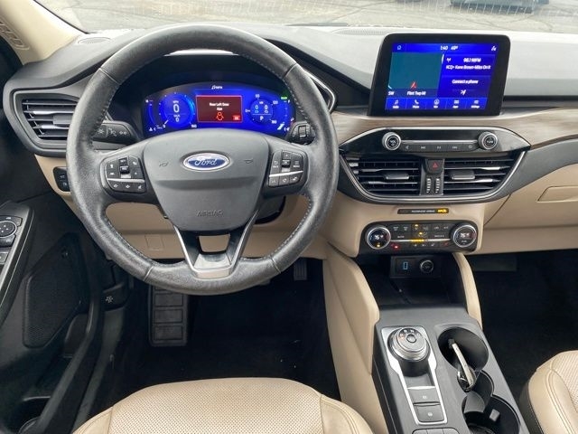 Ford Escape Hybrid Titanium AWD 2020