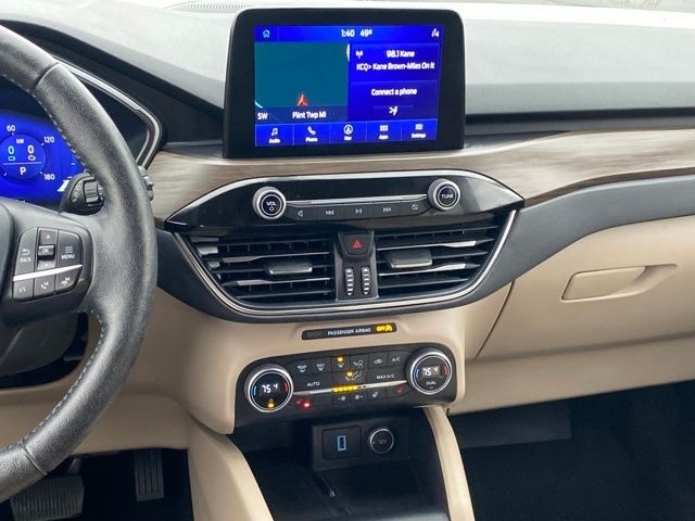 Ford Escape Hybrid Titanium AWD 2020