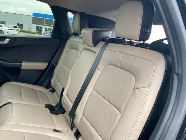 Ford Escape Hybrid Titanium AWD 2020