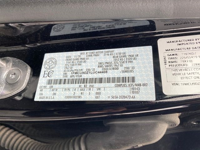 Ford Escape Hybrid Titanium AWD 2020