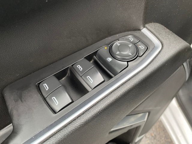 Chevrolet Silverado 1500 LT Crew Cab 4WD 2023