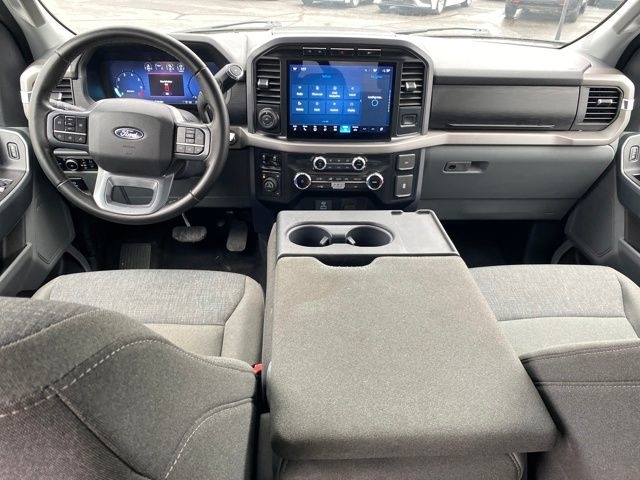 Ford F-150 XLT SuperCrew 4WD 2024