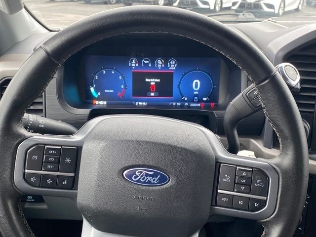 Ford F-150 XLT SuperCrew 4WD 2024