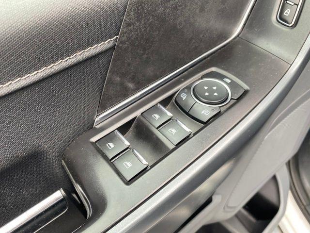 Ford F-150 XLT SuperCrew 4WD 2024