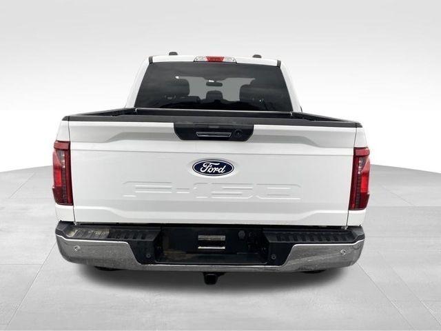 Ford F-150 XLT SuperCrew 4WD 2024