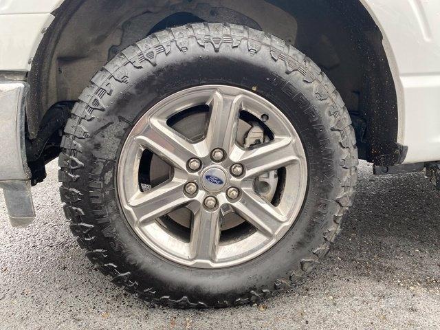 Ford F-150 XLT SuperCrew 4WD 2024