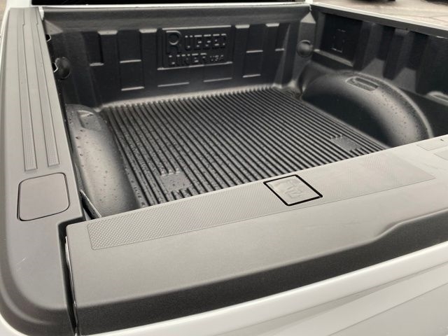 Ford F-150 XLT SuperCrew 4WD 2024