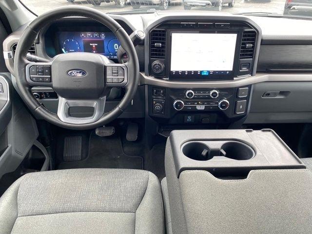 Ford F-150 XLT SuperCrew 4WD 2024