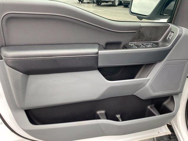 Ford F-150 XLT SuperCrew 4WD 2024
