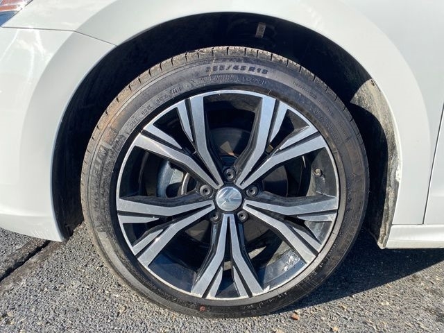 Volkswagen Passat Highline 2022