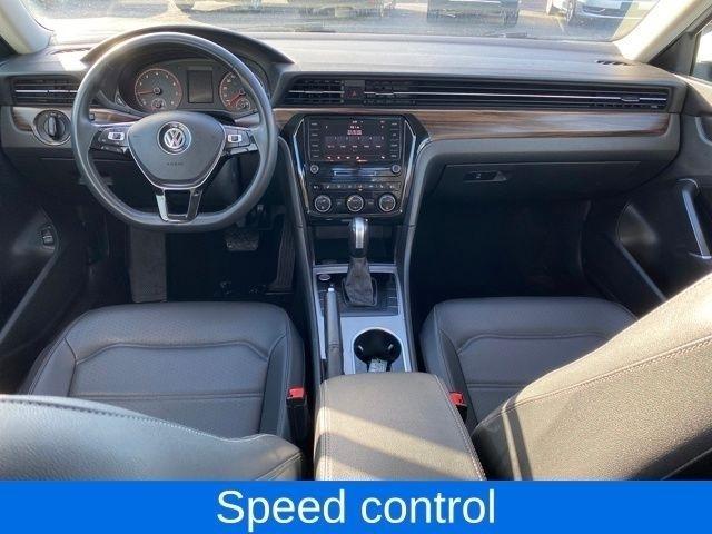 Volkswagen Passat Highline 2022