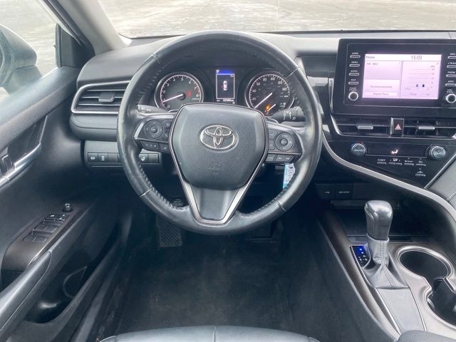 Toyota Camry SE 2022