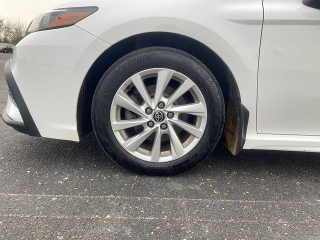 Toyota Camry SE 2022
