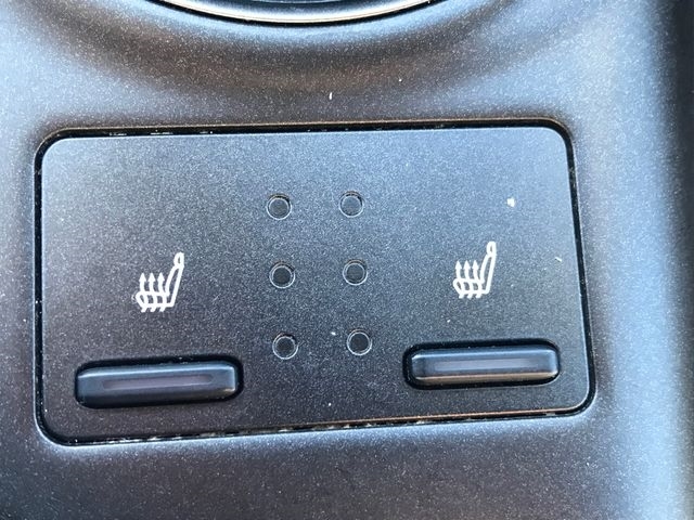 Toyota Camry SE 2022