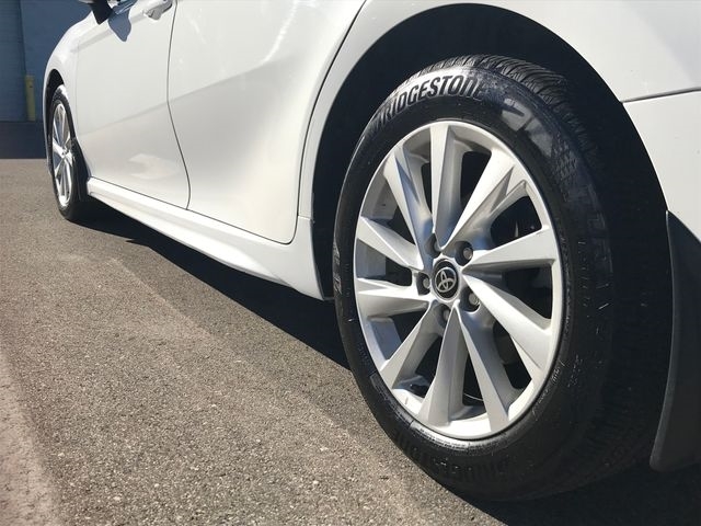 Toyota Camry SE 2022