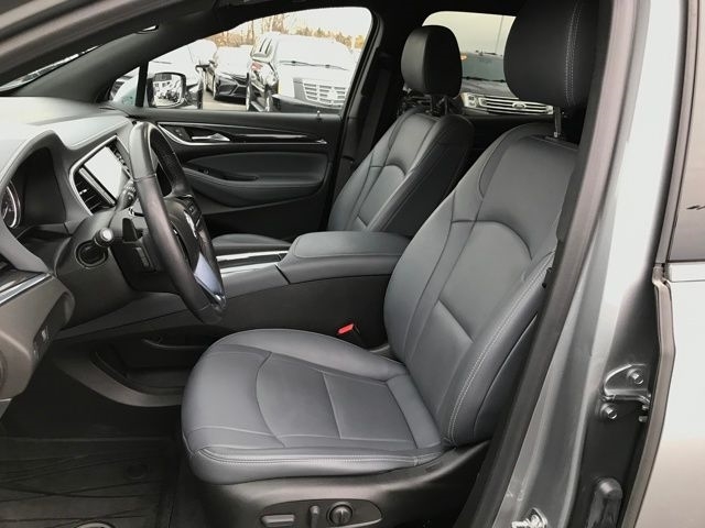 Buick Enclave Essence FWD 2023