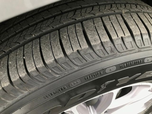 Buick Enclave Essence FWD 2023