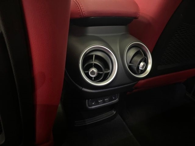 Alfa Romeo Stelvio Ti 2024