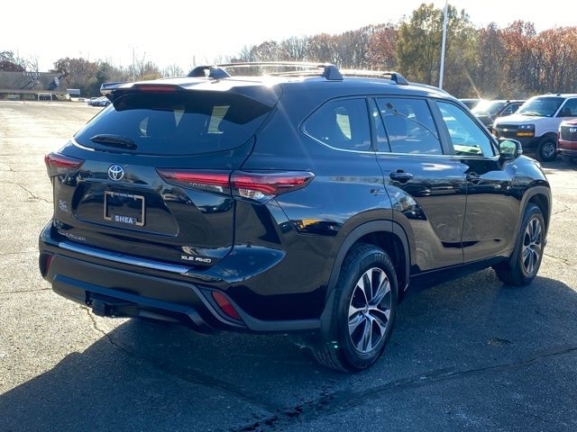 Toyota Highlander Limited AWD 2024