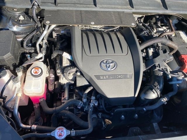 Toyota Highlander Limited AWD 2024