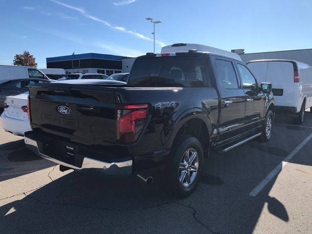 Ford F-150 XLT SuperCrew 4WD 2024