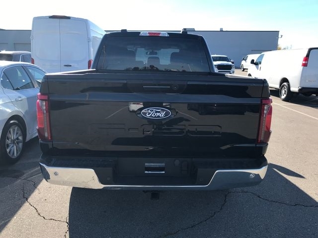 Ford F-150 XLT SuperCrew 4WD 2024