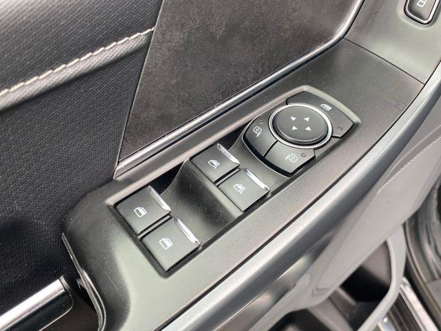 Ford F-150 XLT SuperCrew 4WD 2024