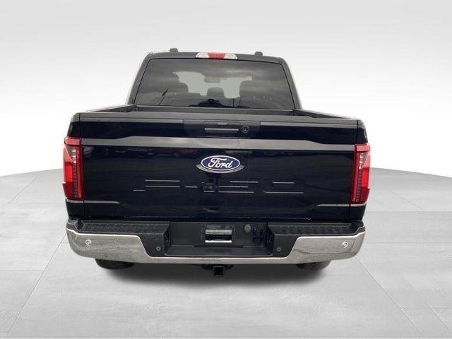 Ford F-150 XLT SuperCrew 4WD 2024