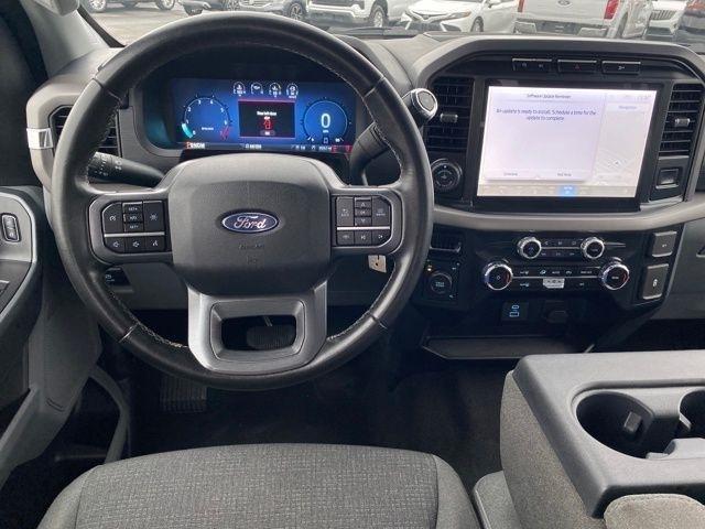 Ford F-150 XLT SuperCrew 4WD 2024