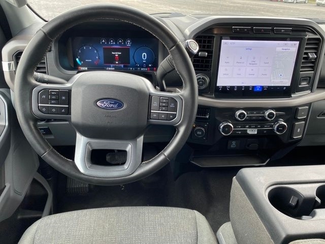 Ford F-150 XLT SuperCrew 4WD 2024