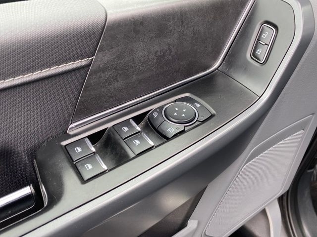 Ford F-150 XLT SuperCrew 4WD 2024