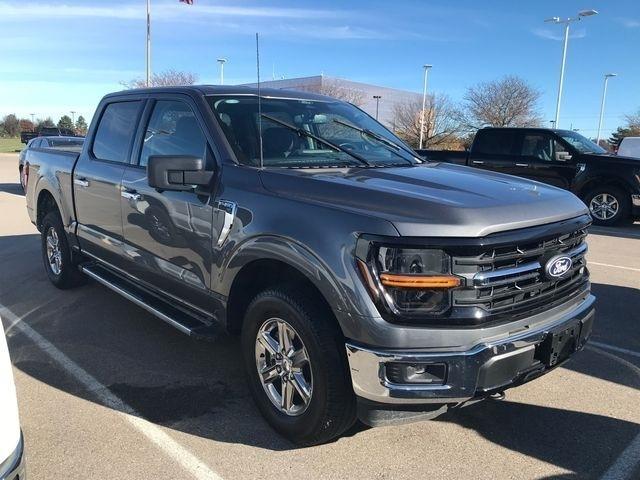 Ford F-150 XLT SuperCrew 4WD 2024