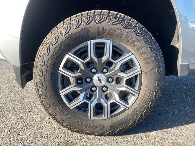 Chevrolet Colorado Z71 Crew Cab 4WD 2024
