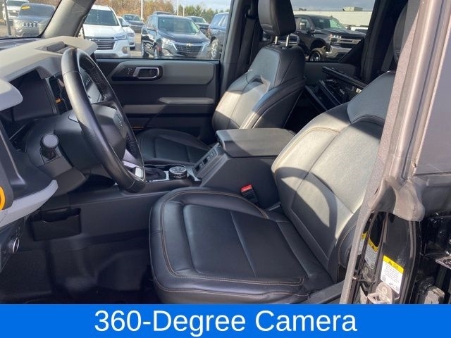 Ford Bronco Base 4-Door w/Advanced 2022