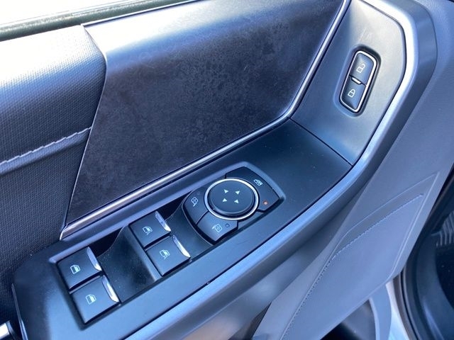 Ford F-150 XLT SuperCrew 4WD 2024