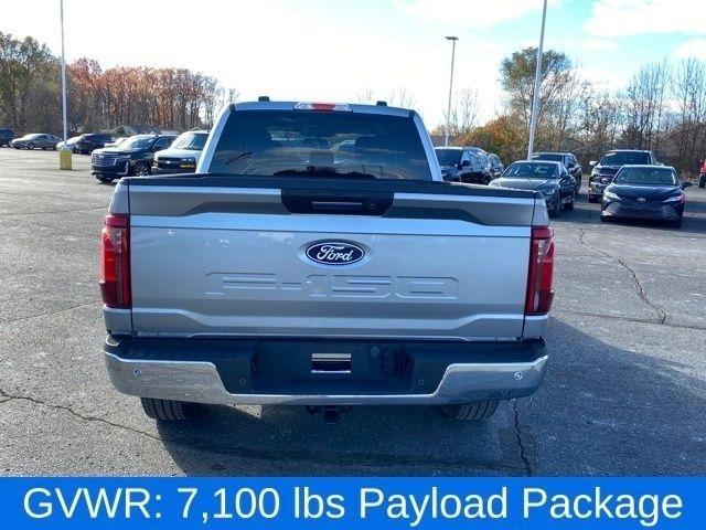 Ford F-150 XLT SuperCrew 4WD 2024