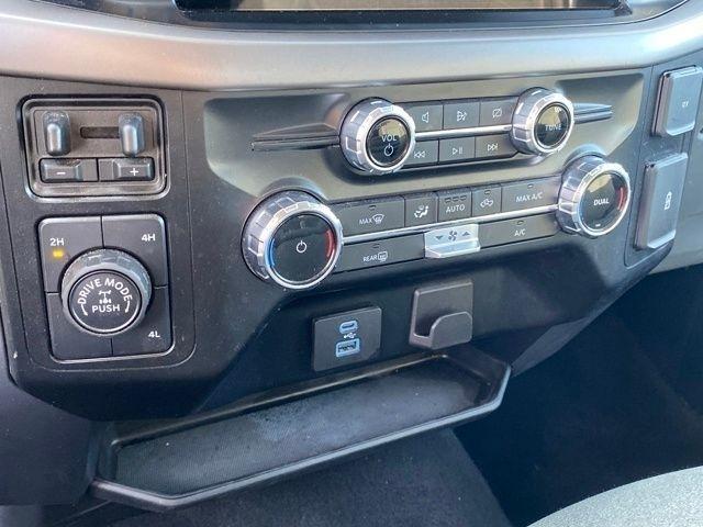 Ford F-150 XLT SuperCrew 4WD 2024