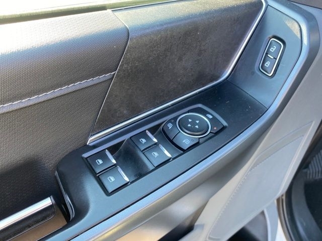 Ford F-150 XLT SuperCrew 4WD 2024