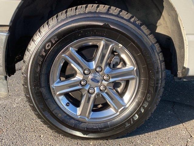 Ford F-150 XLT SuperCrew 4WD 2024