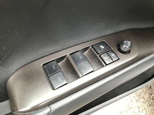 Toyota Camry SE 2023