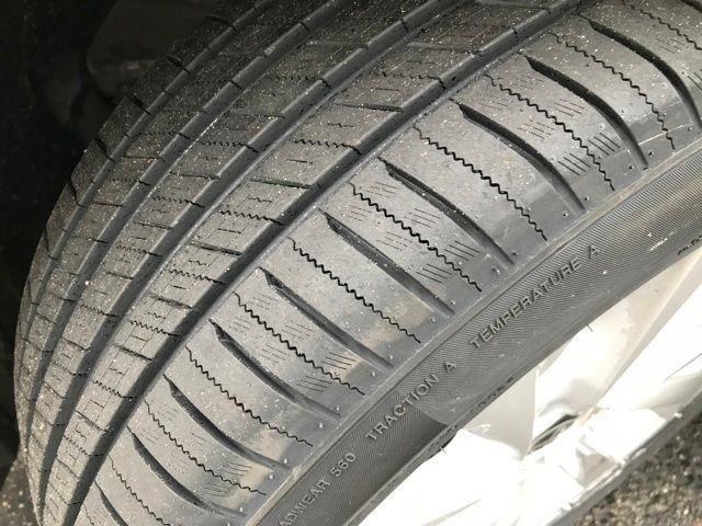 Toyota Camry SE 2023