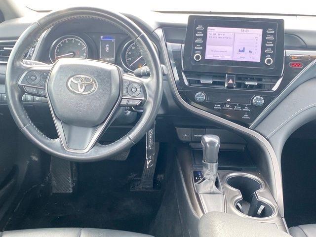 Toyota Camry SE 2023